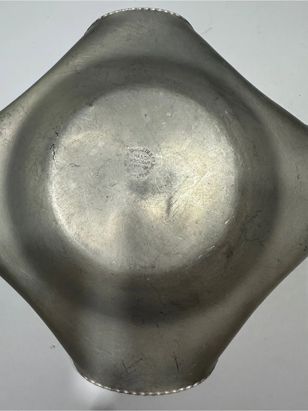 Vintage Wilson Specialties Hand Wrought Aluminum Floral Rose Bowl Brooklyn NY 9”